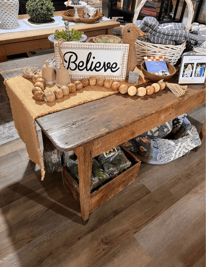 Antique Walnut Farmhouse Dining Table with Tapered Legs