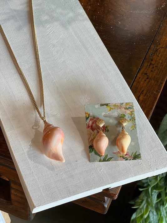 Avon "Sea Swirl" Necklace & Earring Set - The Mustard Seed Collection, The Seed
