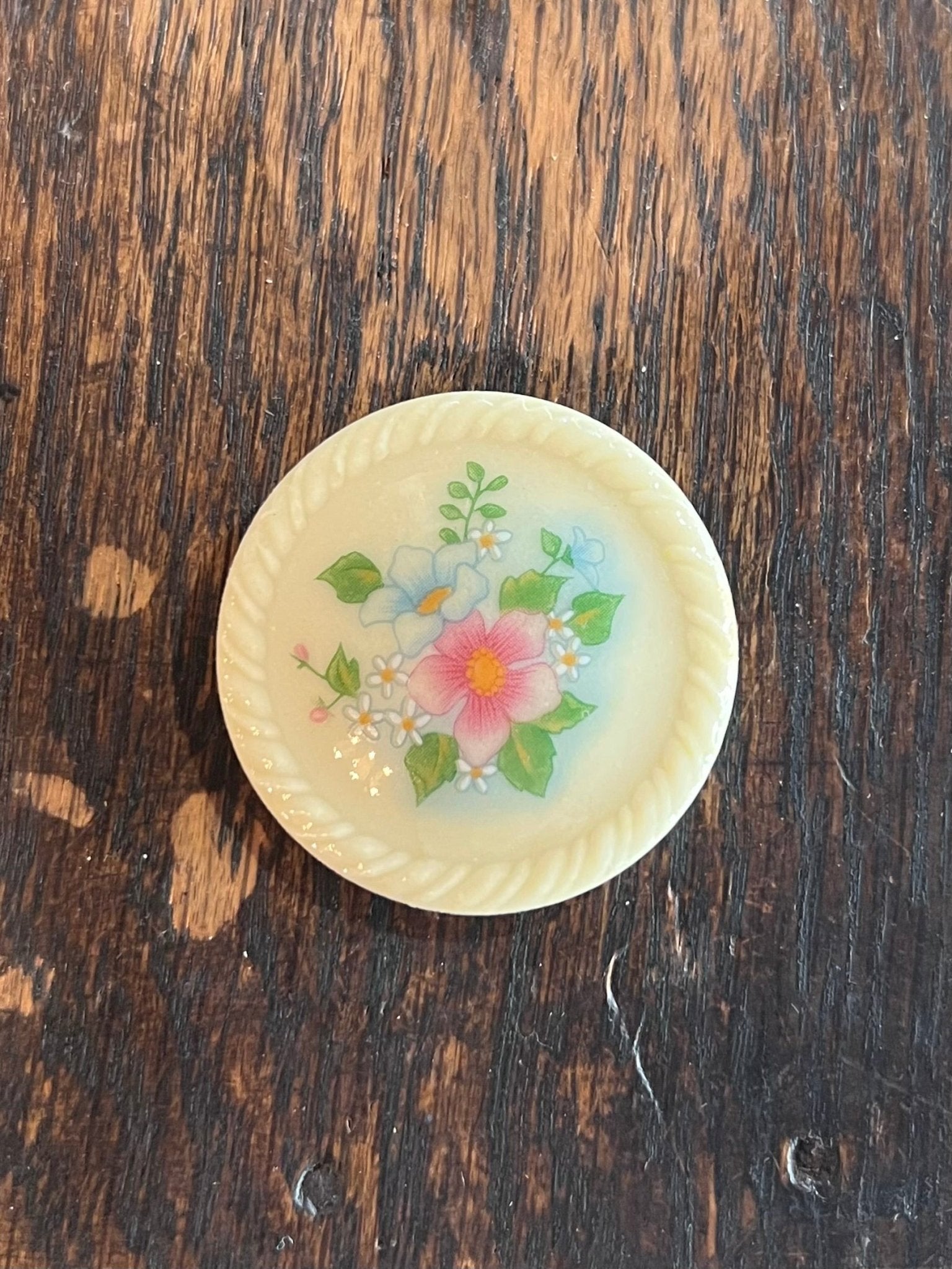 Avon Spring Bouquet Brooch