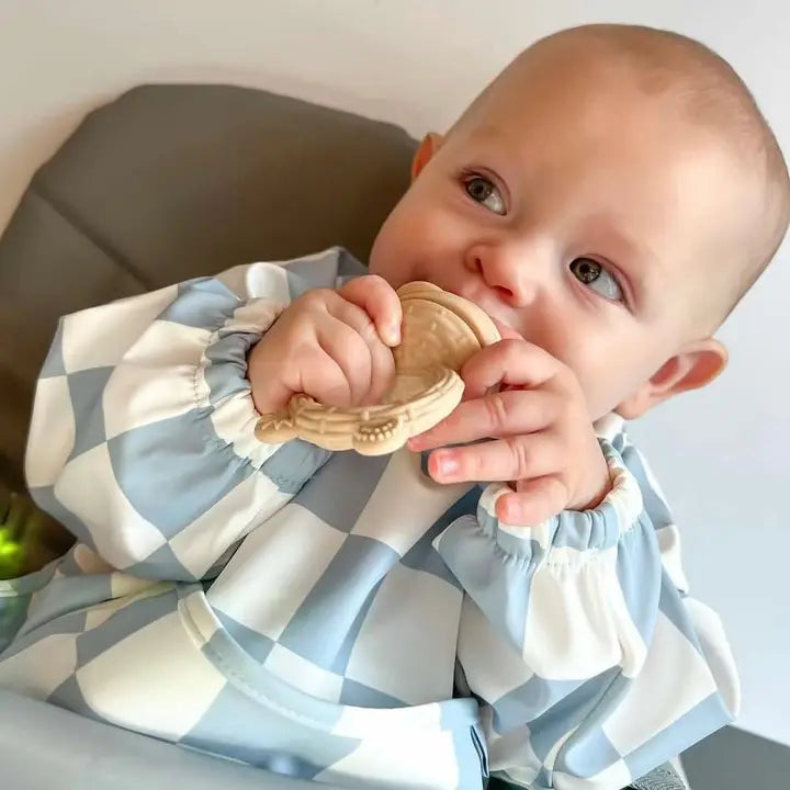 The Nourishing Nibbler Feeder Bear Subtle Green