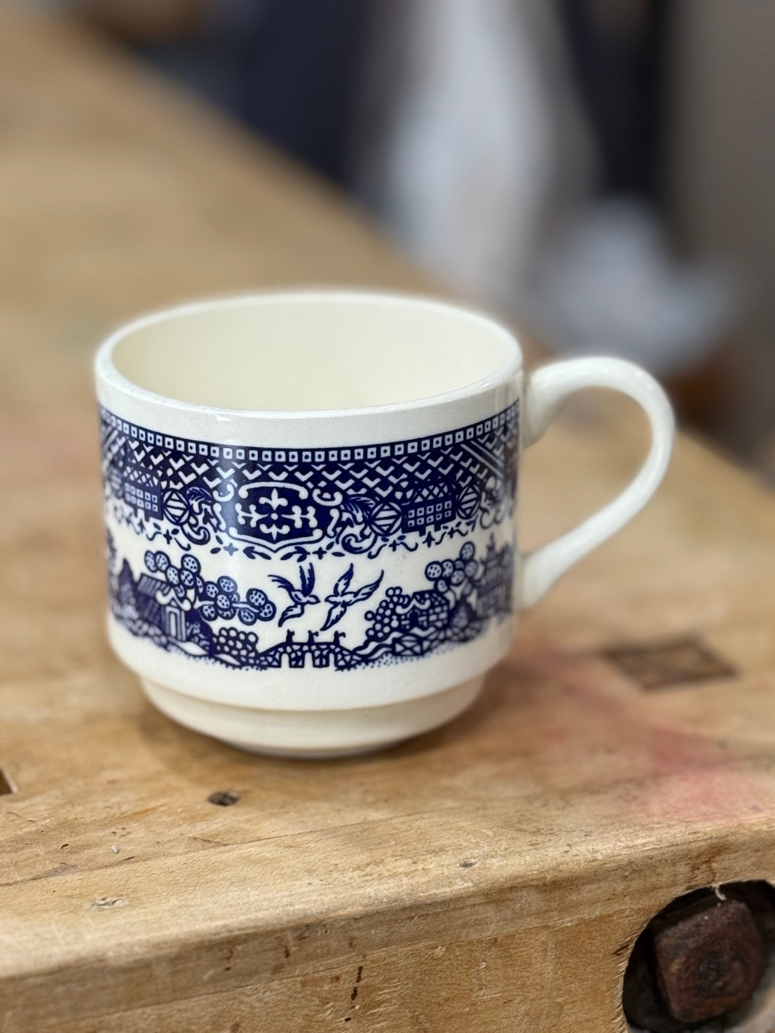 Blue Willow Pattern Tableware 