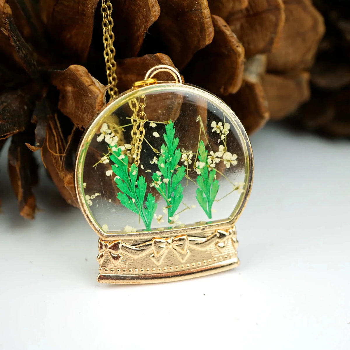 Botanical Snow globe Necklace