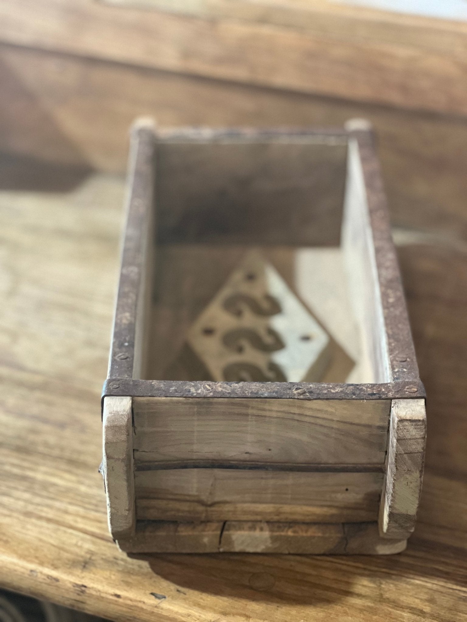 Brick Mold 