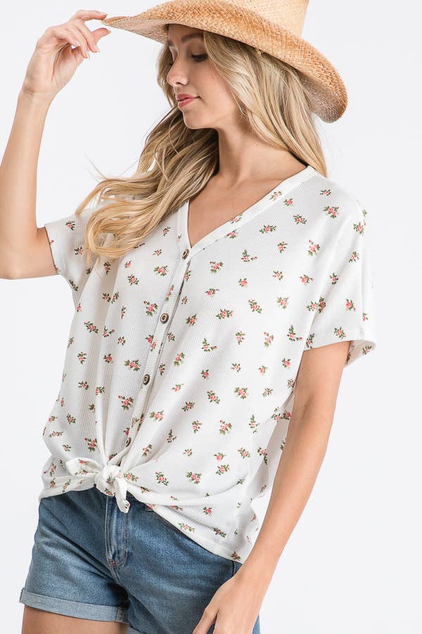 Casual Floral Button-Down Women's Top: Ivory/Lavender