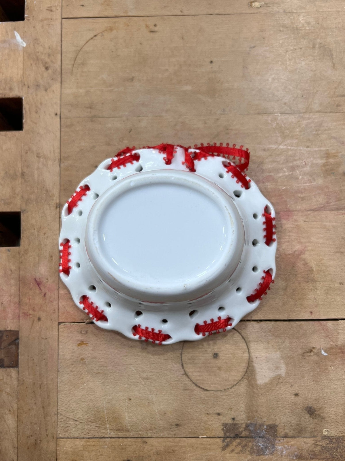 Ceramic Scalloped Bowl with Red Ribbon 