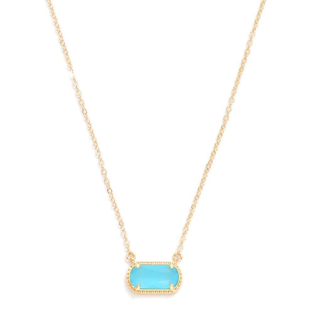 Chain Link Necklace Featuring Glass Crystal Pendant 