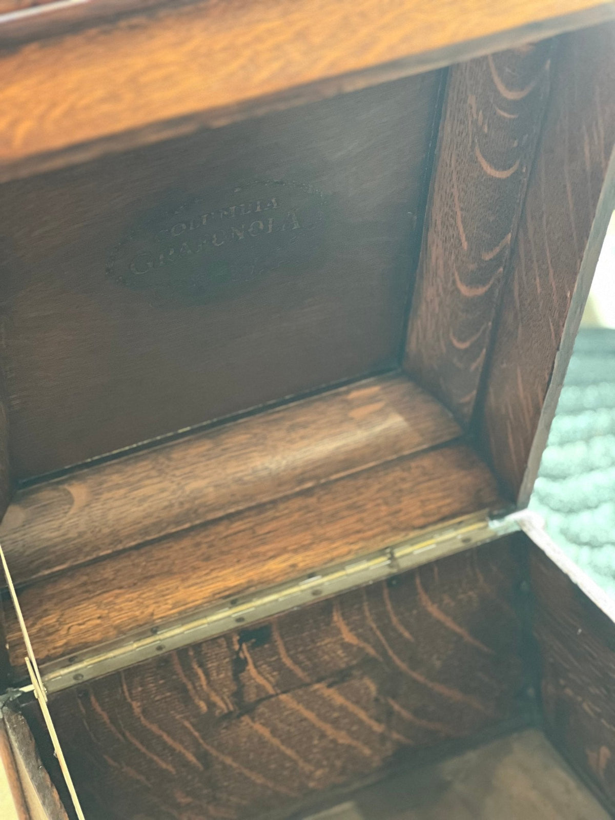Columbia Grafonola Box - The Mustard Seed Collection, The Seed