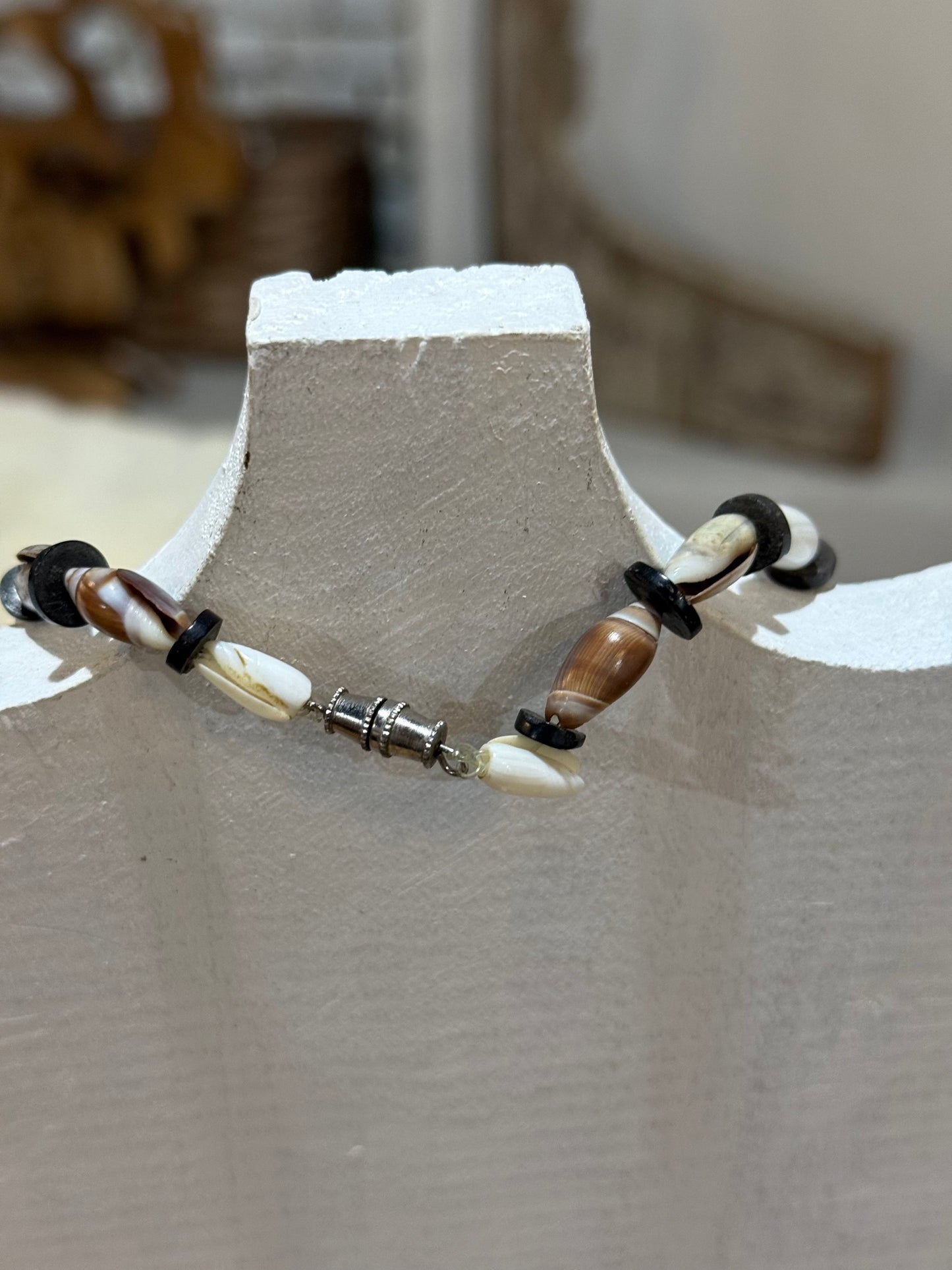 Cowpie Shell Necklace