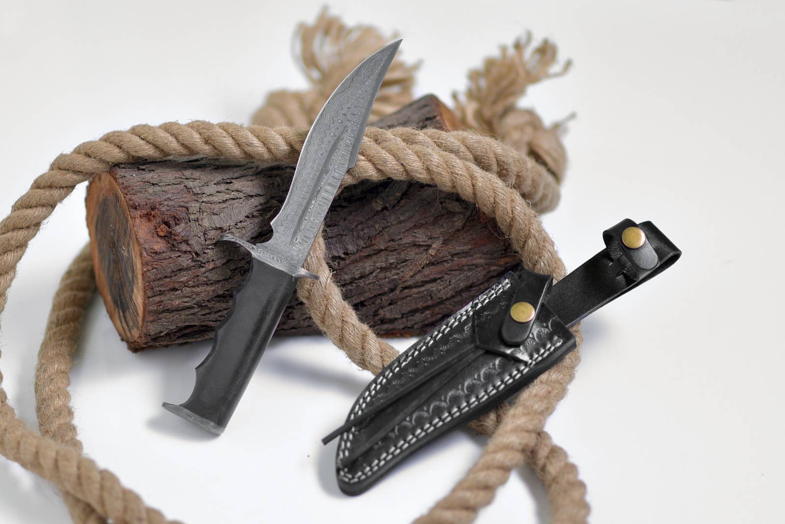 Damascus Hunting Knife Full Tang with Damascus Custom Hilt