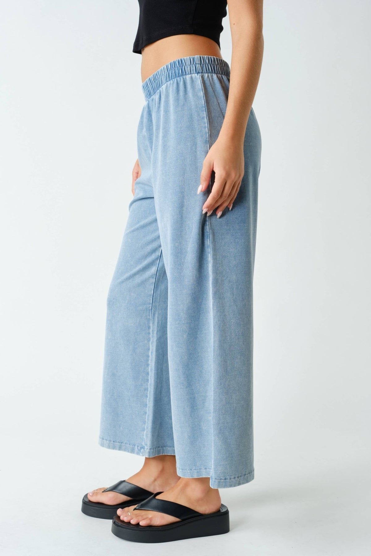 Daydrift Stretch-Denim Knit Pants: LIGHT DENIM / S:M:L (2:2:2) Mono B