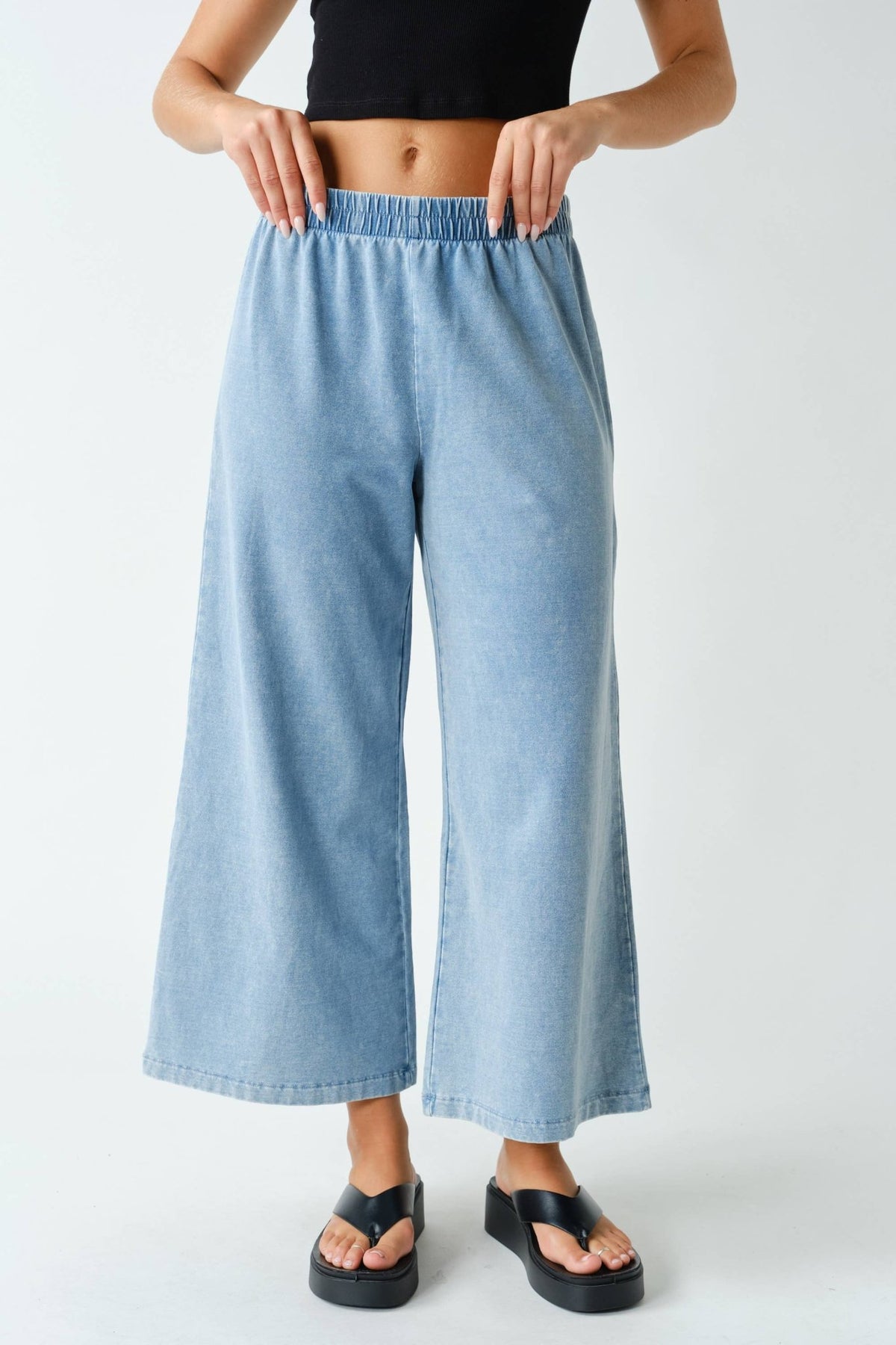 Daydrift Stretch-Denim Knit Pants: LIGHT DENIM / S:M:L (2:2:2) Mono B