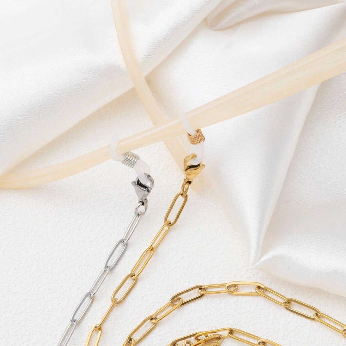 18K Gold PVD Stainless Steel Paperclip Sunglass Chain: Stainless WJW