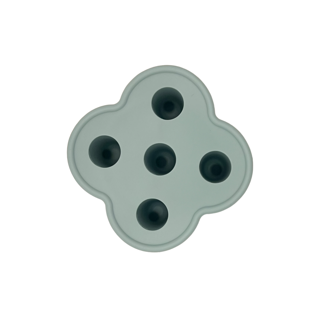 The Nourishing Nibbler Freezer Tray: Subtle Green