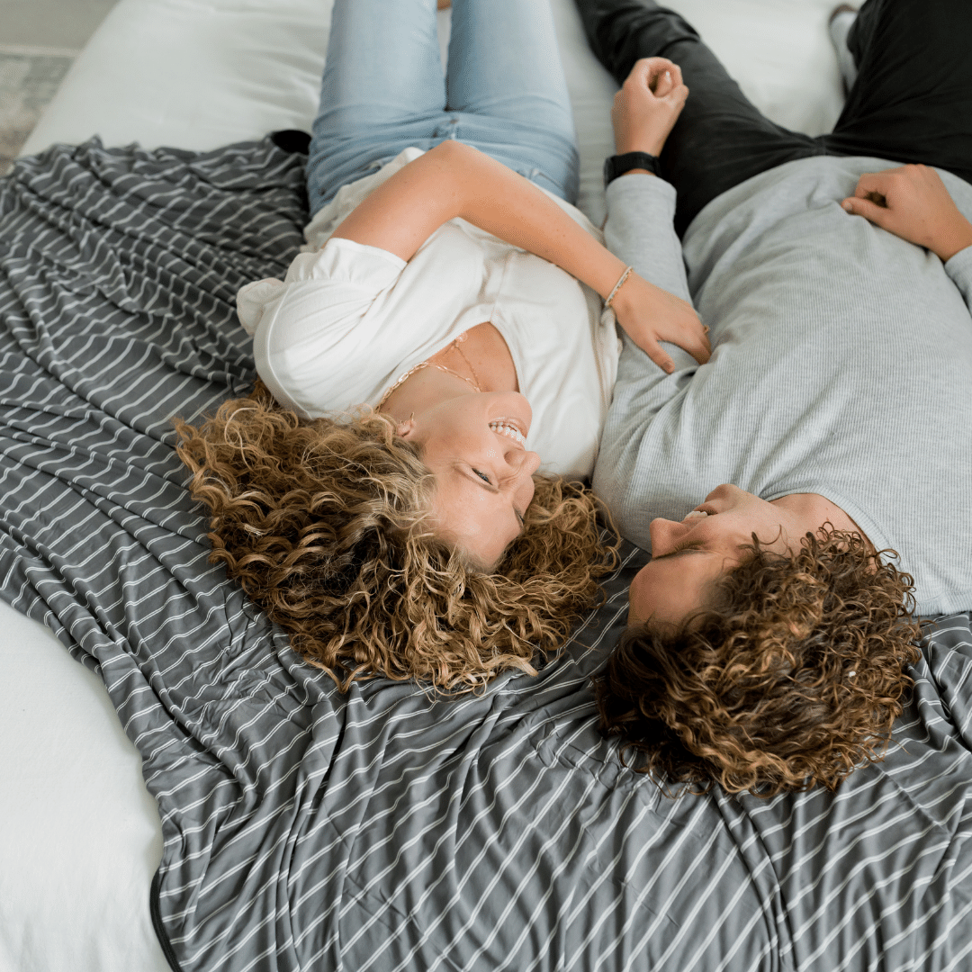 Cooling King/California King Cloud Bed Blanket - Tundra