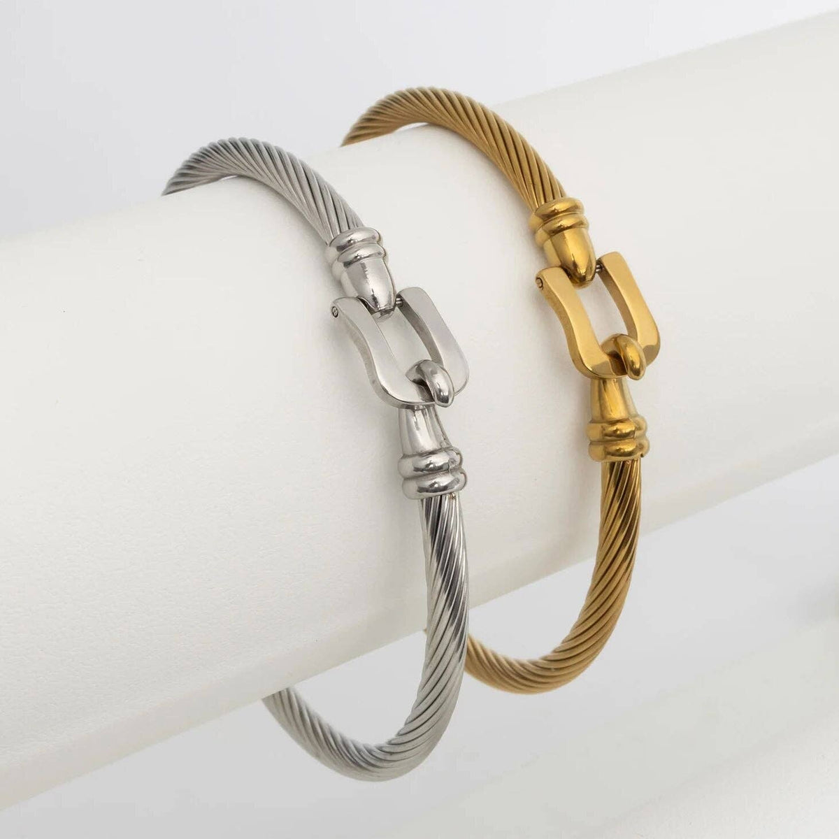 18K Gold PVD Stainless Steel Buckle Clasp Bangle Bracelet: Stainless WJW