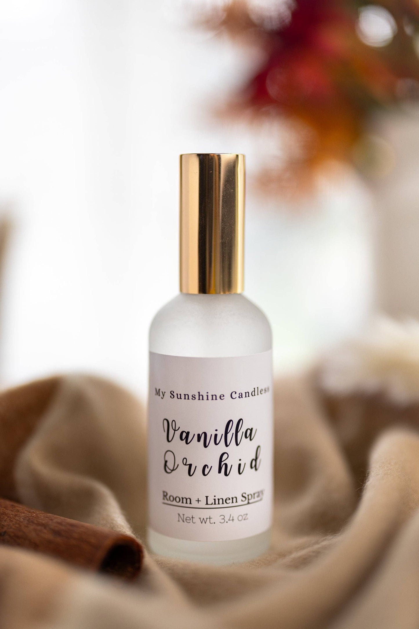Room & Linen Spray/Variety of Scents/Fabric Spray/Room Freshener/Car Freshener/Bathroom Spray/Pillow Spray: Golden / Fresh Linen
