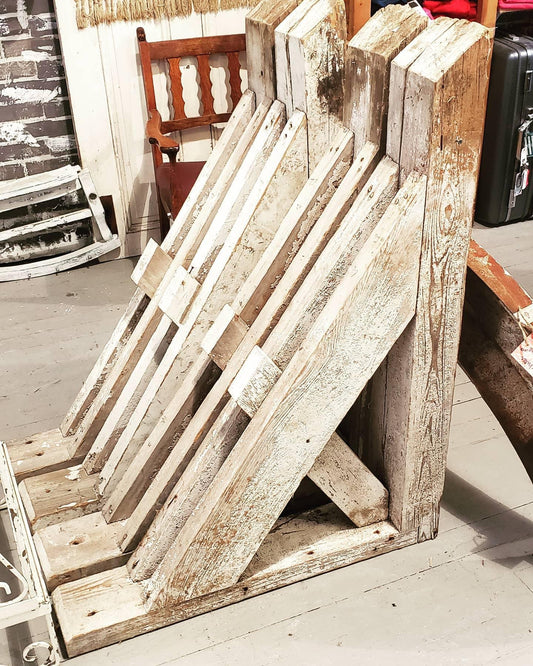 European Chippy Corbels Made From Gables - The Mustard Seed Collection, The Seed