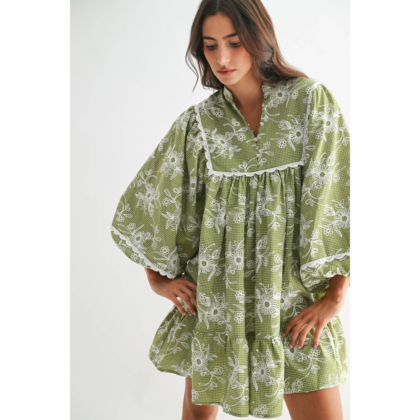 Embroidered Dress with Balloon Sleeves: Green