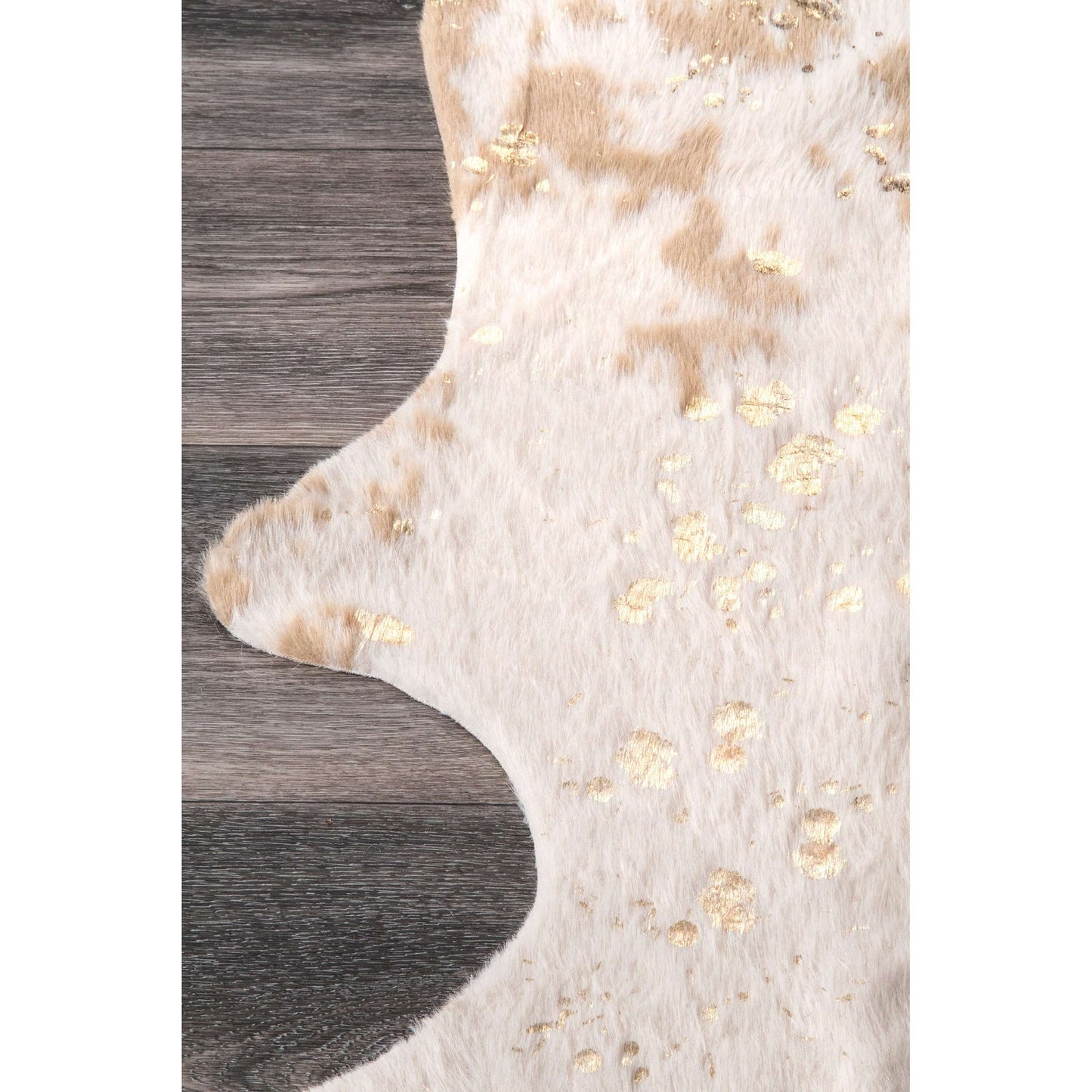 Iraida Faux Cowhide Area Rug: Off-White / Shaped / 4' x 5'