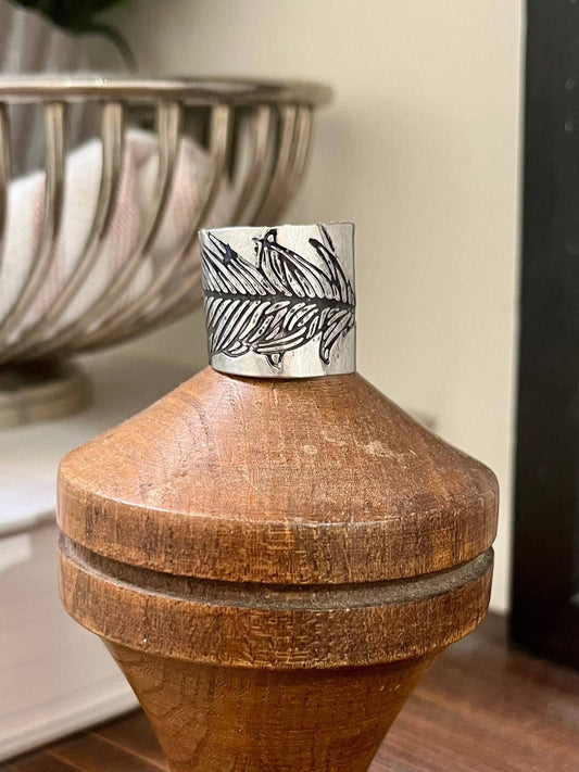 Hand-Embossed Feather Spoon Ring: 11.5