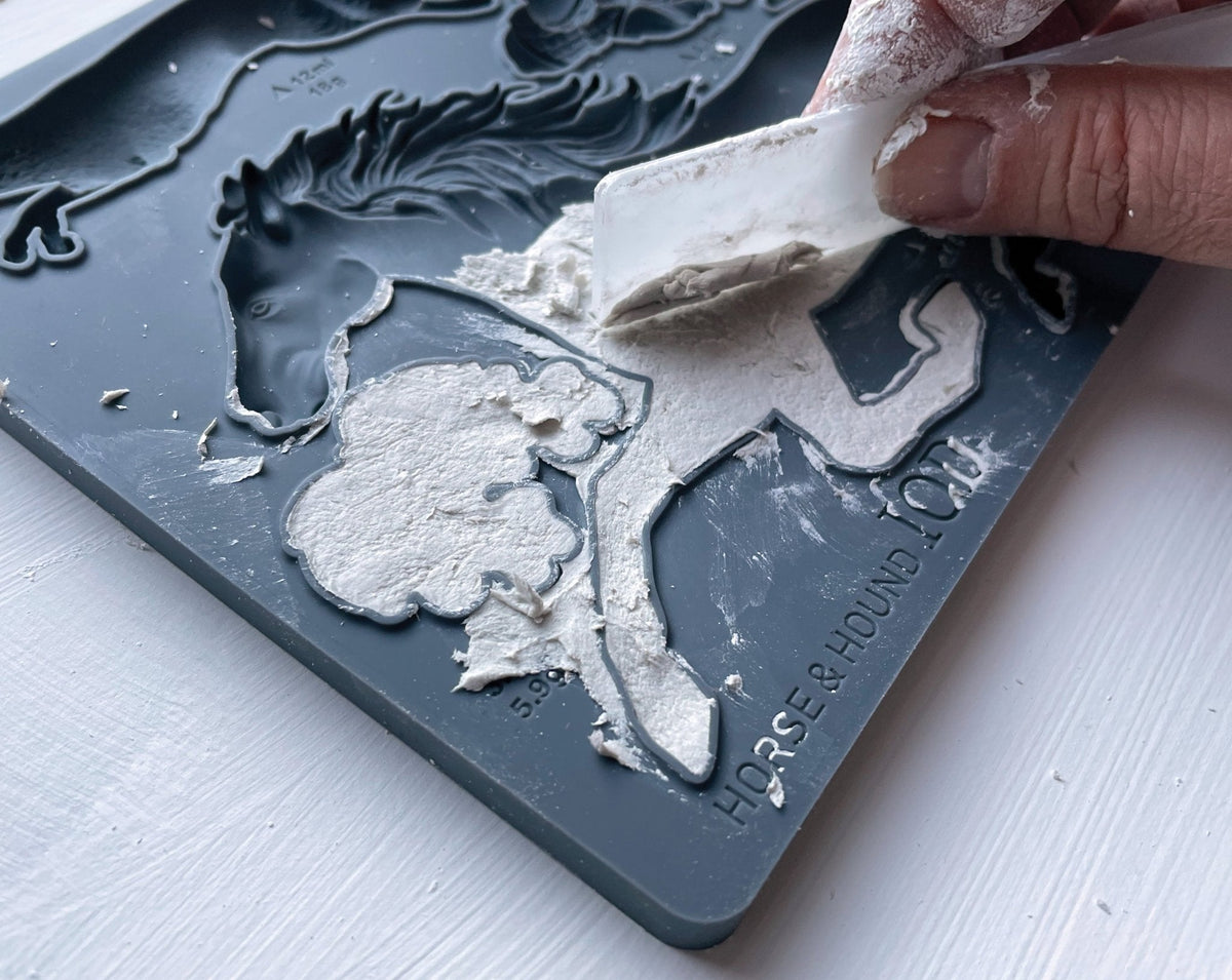 Horse & Hound 6X10 IOD Mould - The Mustard Seed Collection, The Seed