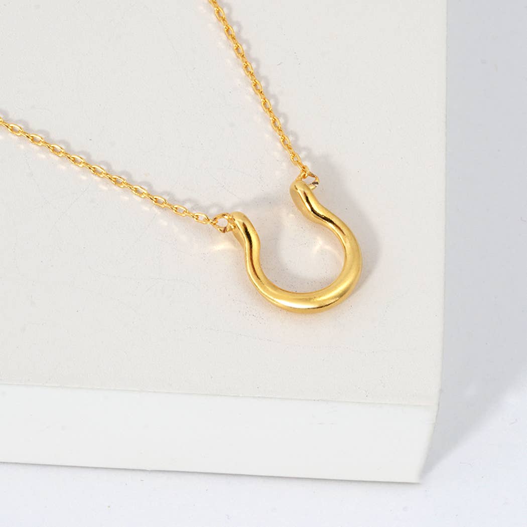 Horseshoe Spirit Pendant  Gold Dipped Necklace : GD / ONE SIZE Fashion City