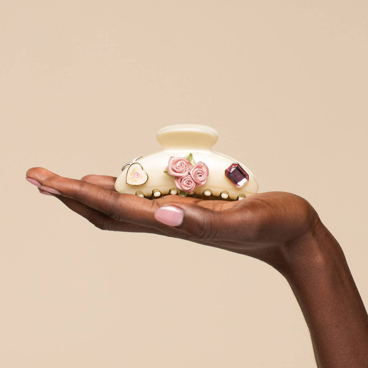 KitschPop™️Curved Claw Clip 7pc Set Vintage- Pearlized Cream - The Mustard Seed Collection, The Seed