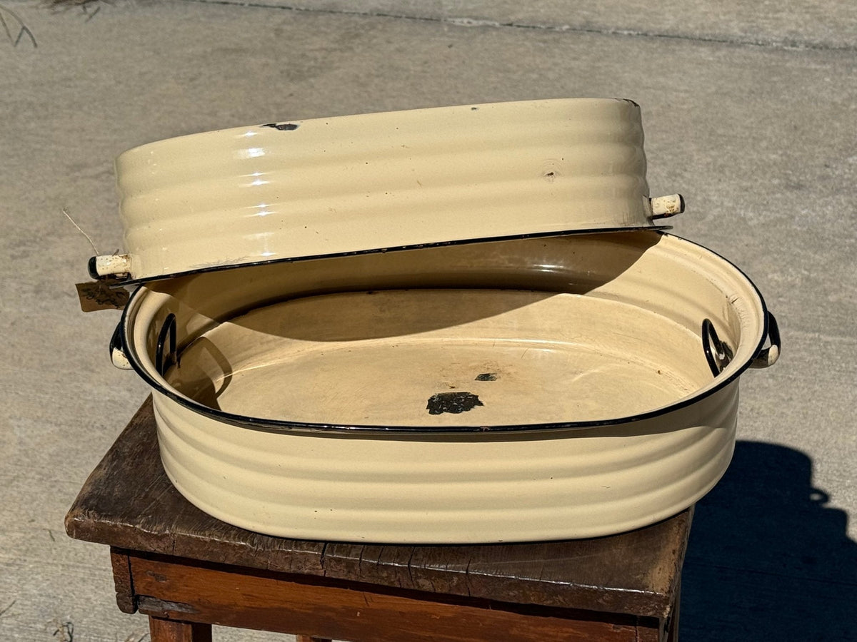 LISK Enamelware Roaster with Insert - The Mustard Seed Collection, The Seed