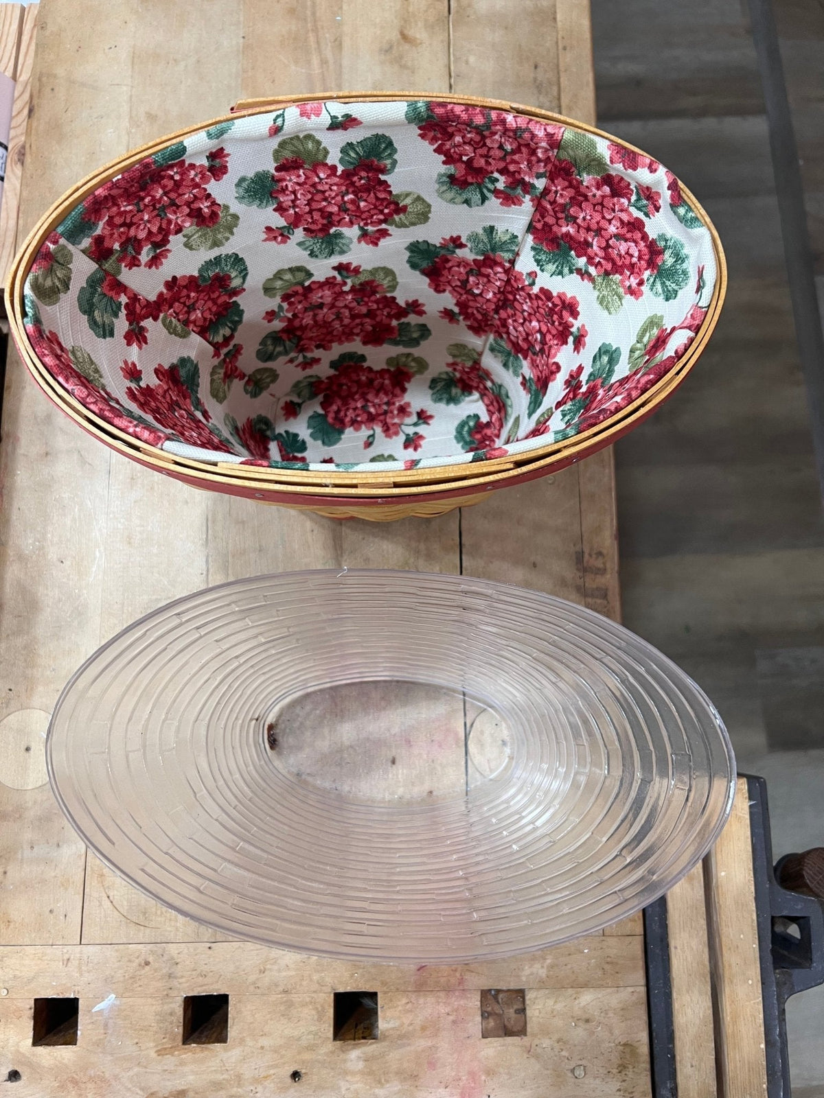 Longaberger 2002 May Series Geranium Basket with a Fabric & Plastic Liner 