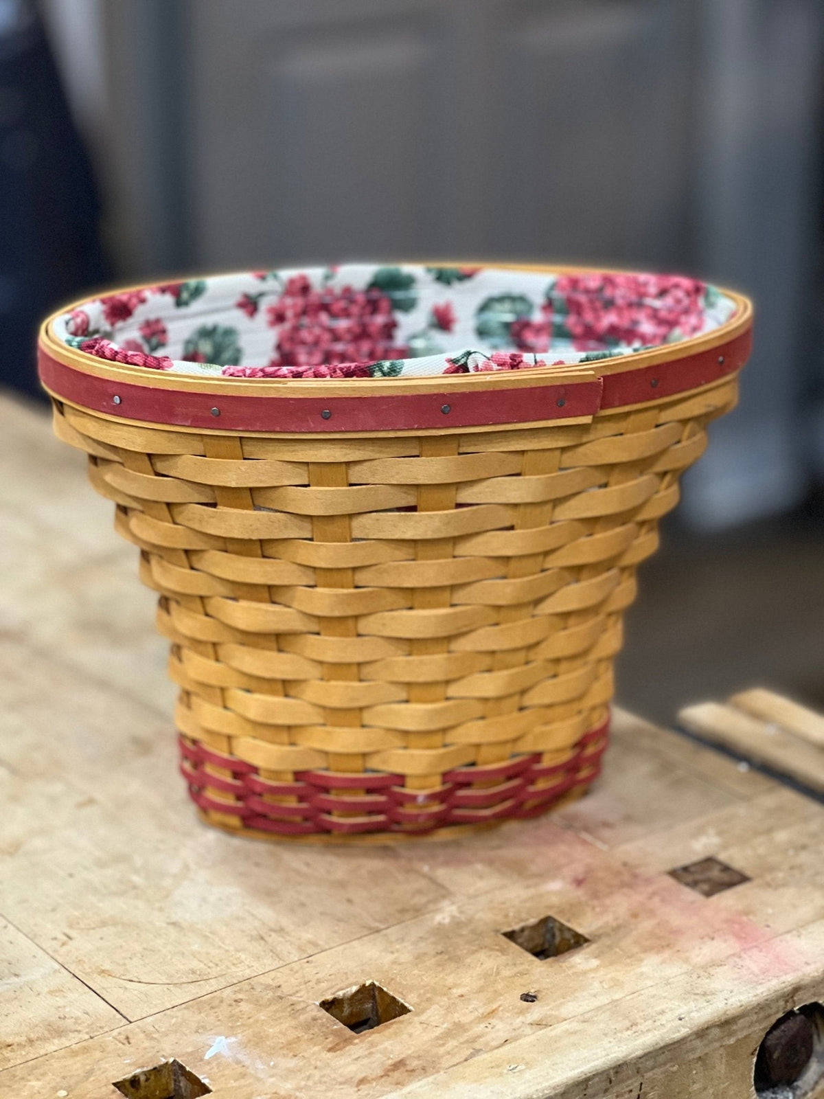 Longaberger 2002 May Series Geranium Basket with a Fabric & Plastic Liner 