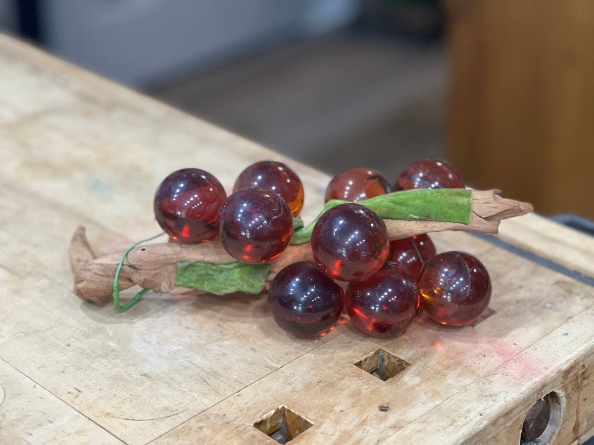 Lucite Grape Cluster 