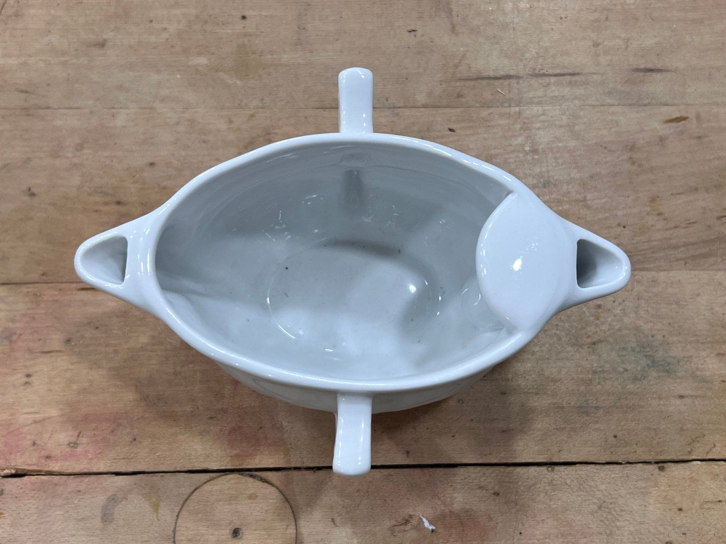Pillivuyt France Double-Spout Gravy Boat 