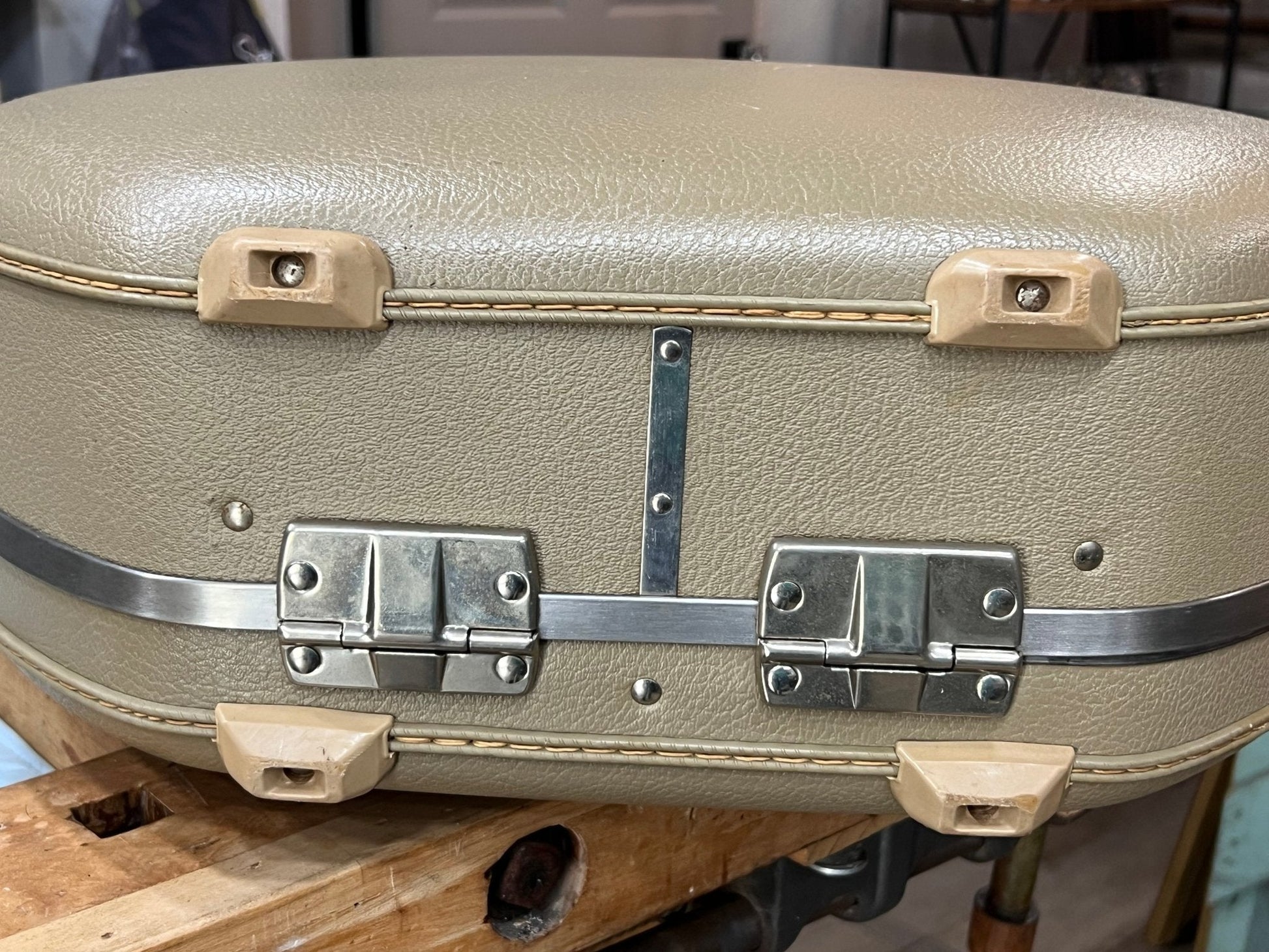 Round American Tourister Vintage Suitcase 