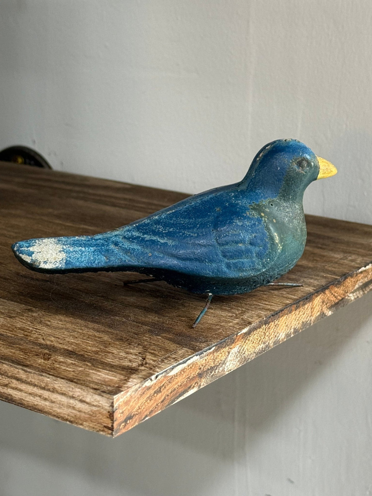 Rustic Cast Iron Bluebird – Fence Post, Tree & Planter Perching Bird