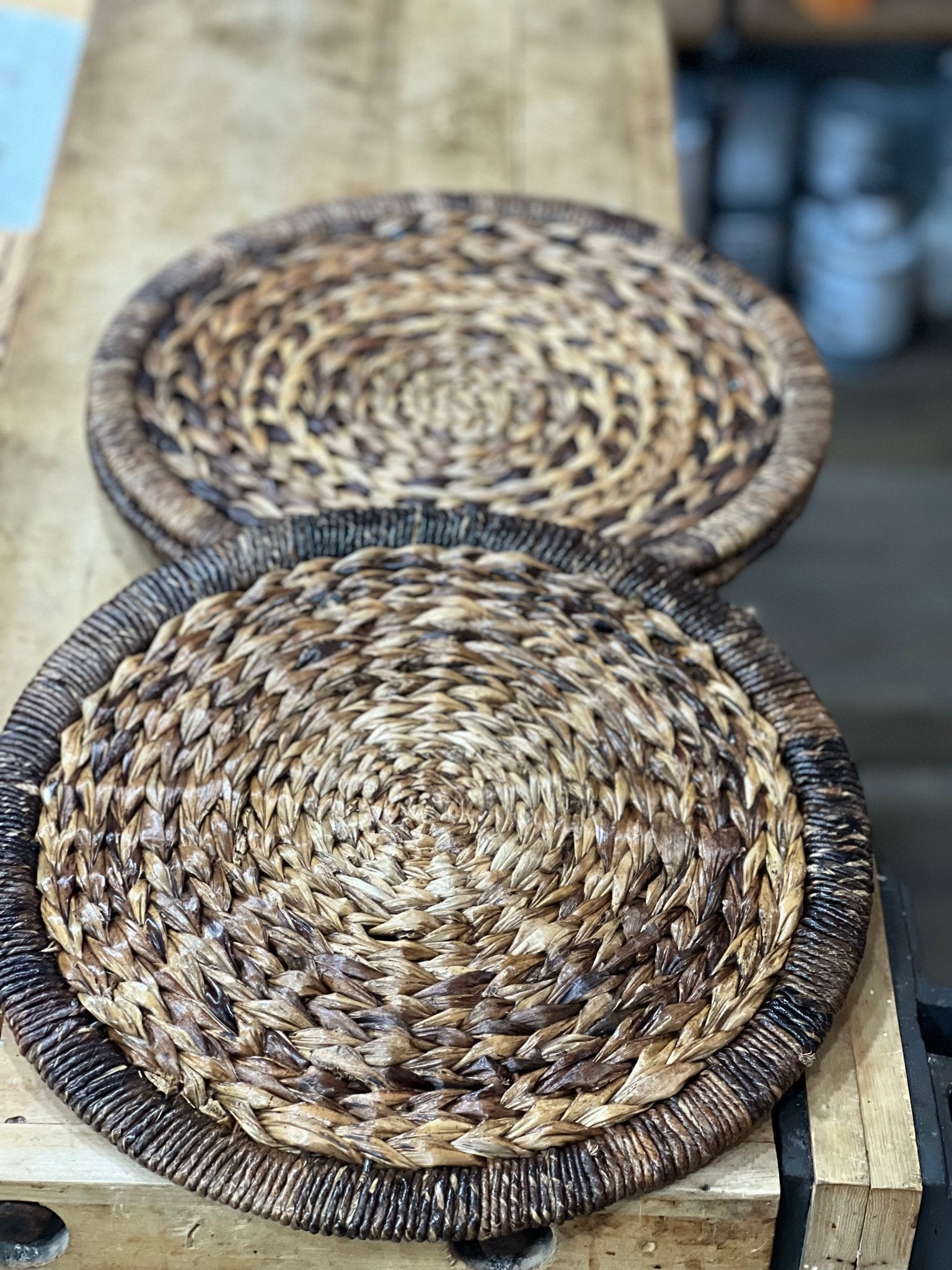 Set of 4 Woven Rattan 2-Toned Chargers 