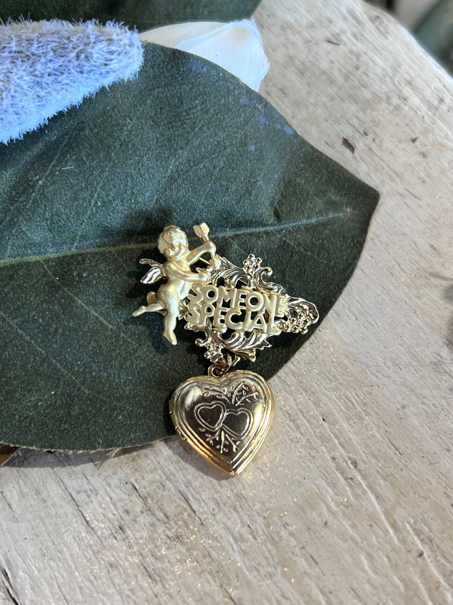 "Someone Special" Locket Pin - The Mustard Seed Collection, The Seed
