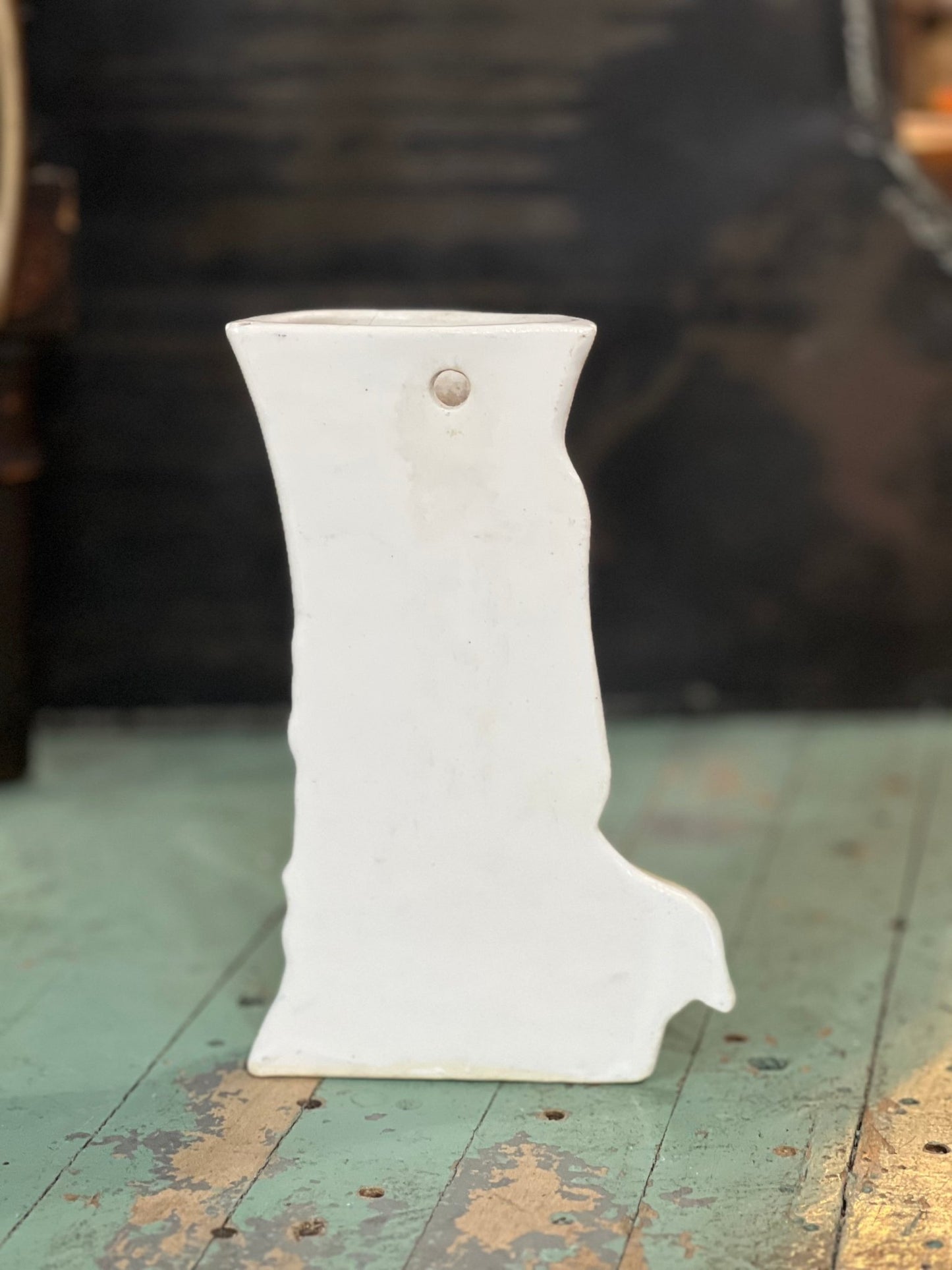 Vintage Art Deco Seagull Ceramic Wall Pocket Vase – 7.25"