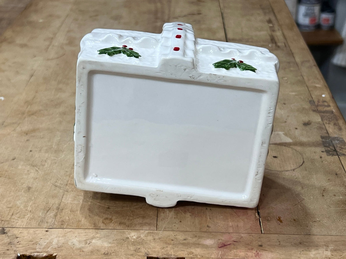 Vintage Ceramic Holly & Berry Ruffled Christmas Basket Planterbasket