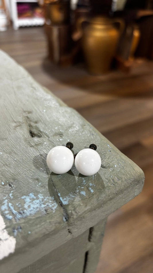 Vintage Delicate Filigree Round Screw-back Earrings (0.5") - The Mustard Seed Collection, The Seed