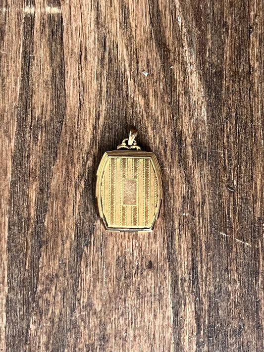Vintage Hayward Art Deco Rectangular Locket – 1/20 12K Gold Filled Engine-Turned PendantPendant Necklaces