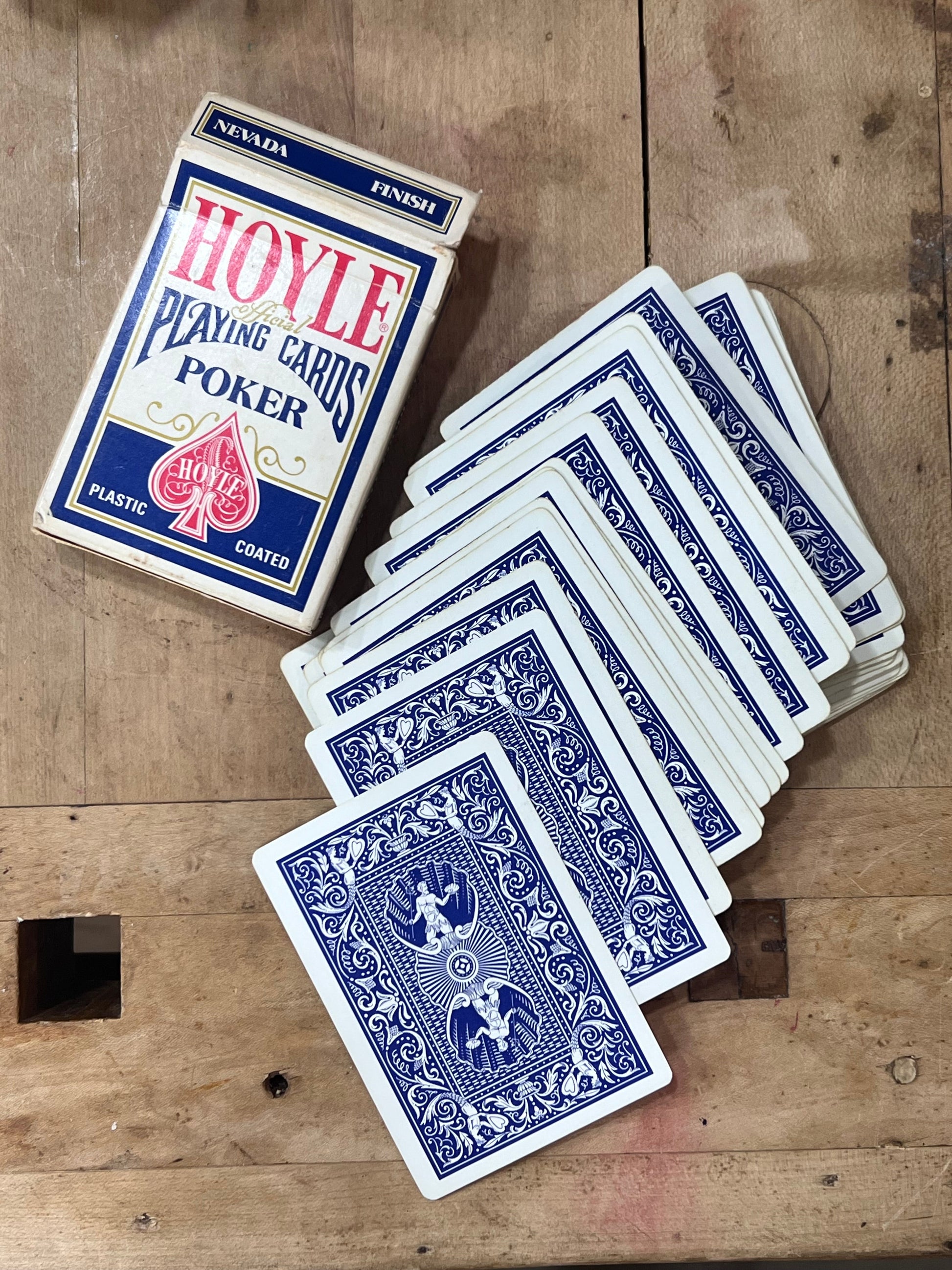 Vintage Hoyle official poker playing cards-blue Shell back and Nevada finish