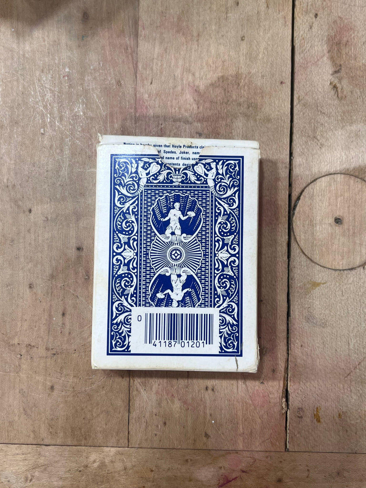 Vintage Hoyle official poker playing cards-blue Shell back and Nevada finish 