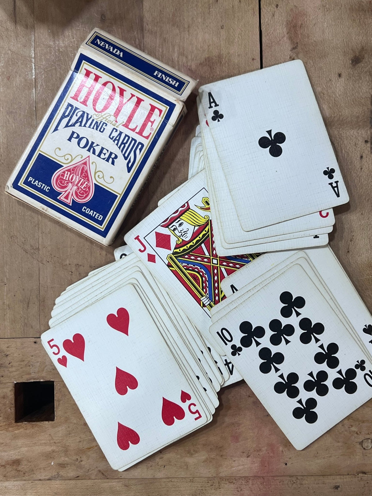 Vintage Hoyle official poker playing cards-blue Shell back and Nevada finish 