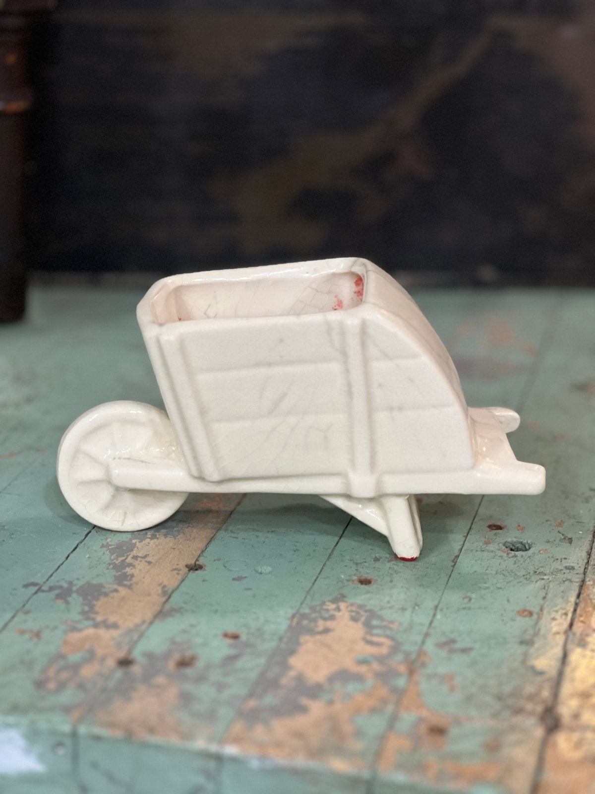 Vintage Mid-Century Ceramic Wheelbarrow Planter – Off-White Retro Kitsch Succulent Pot 