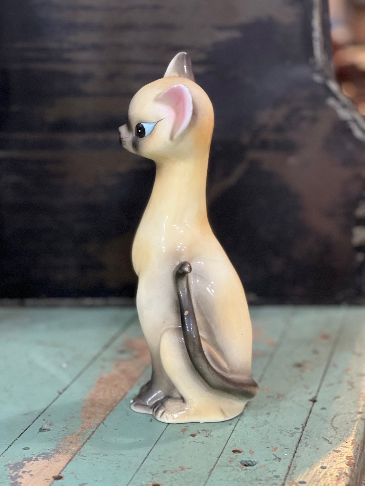 Vintage Mid-Century Modern Siamese Cat Ceramic Figurine – Retro Elongated Styling
