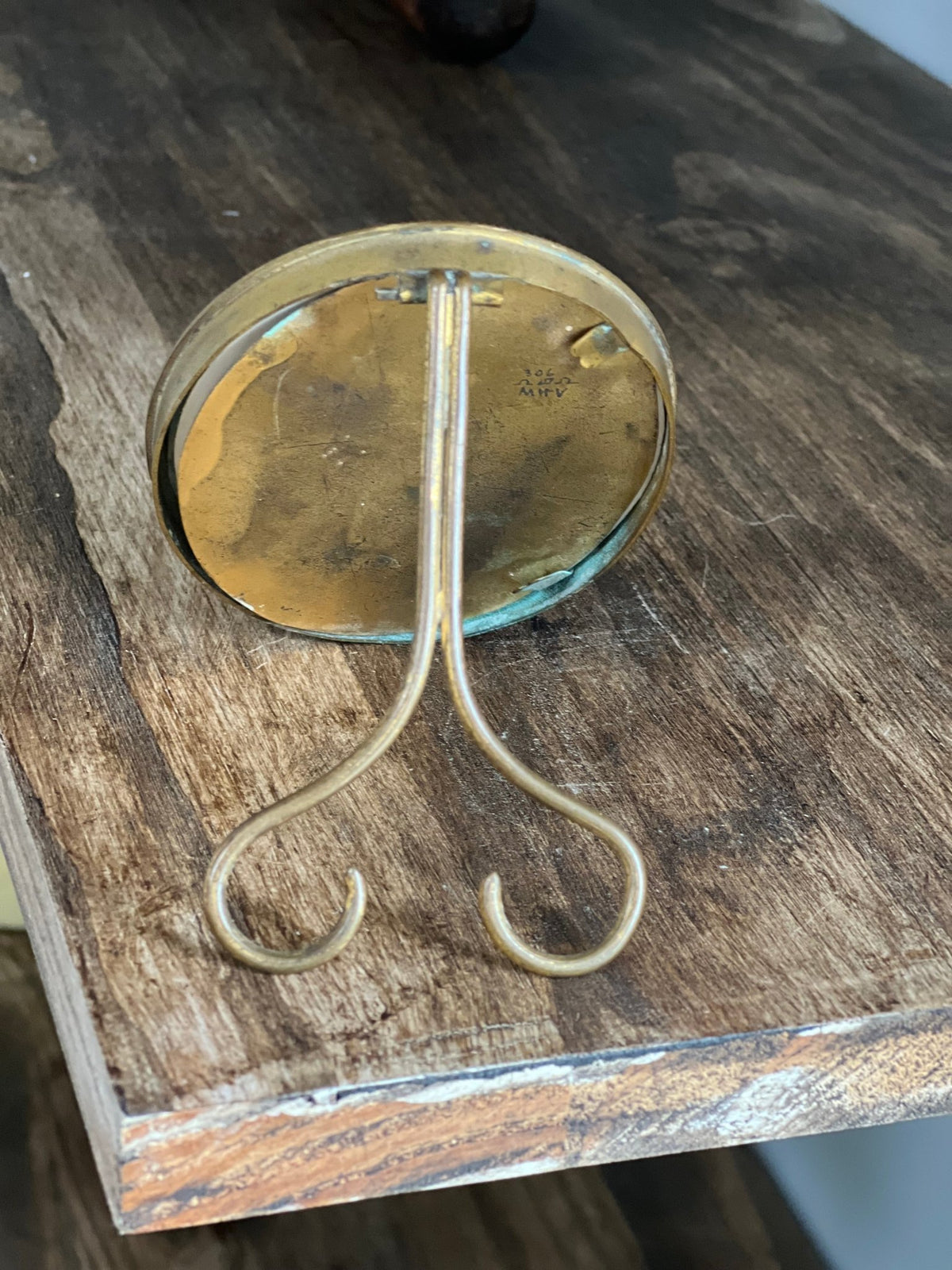 Vintage Miniature Oval Solid Brass Picture Frame – MHW 306 Heart Easel Back The Mustard Seed Collection, The Seed