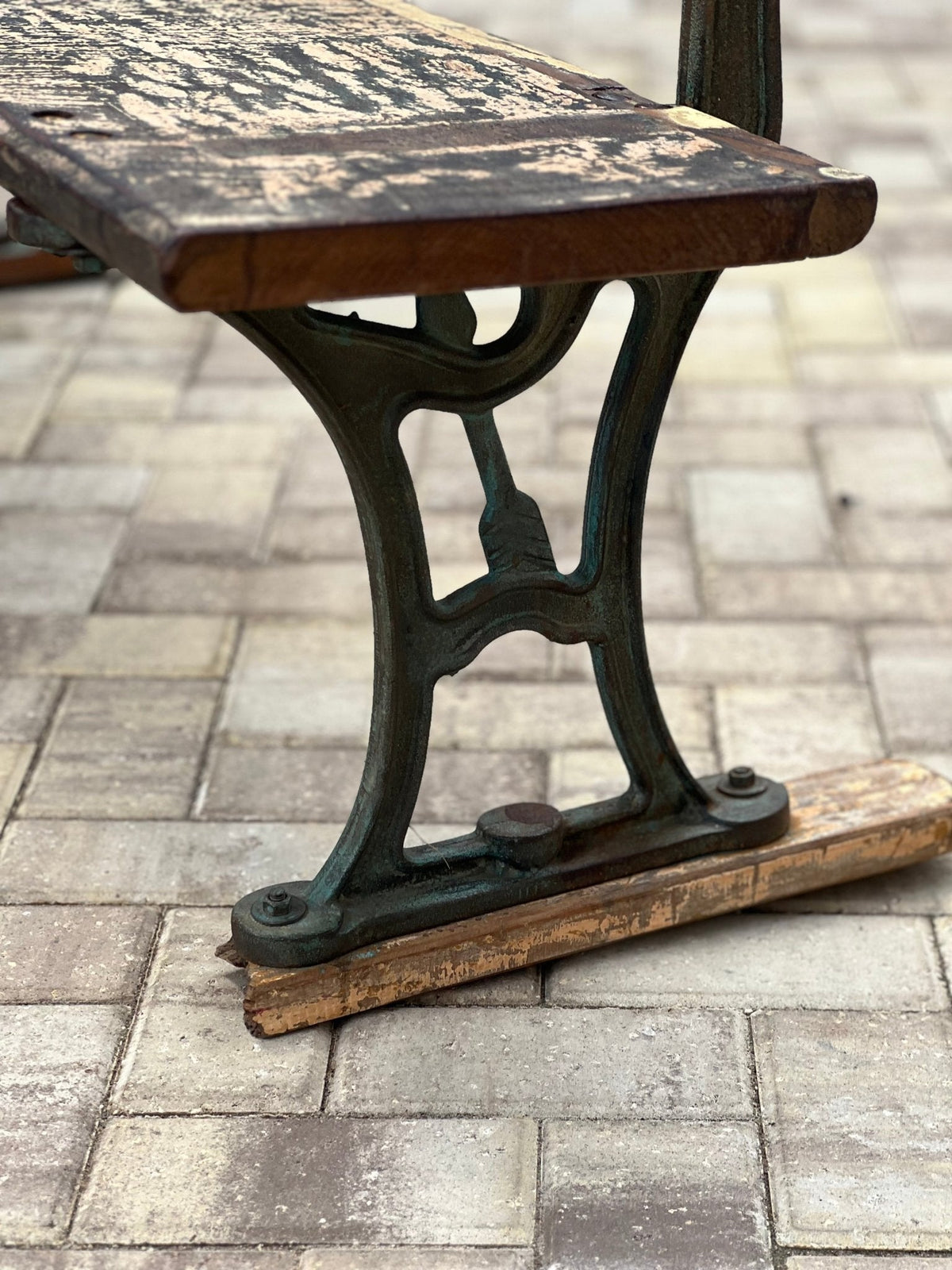Vintage Railway Bench - The Mustard Seed Collection, The Seed