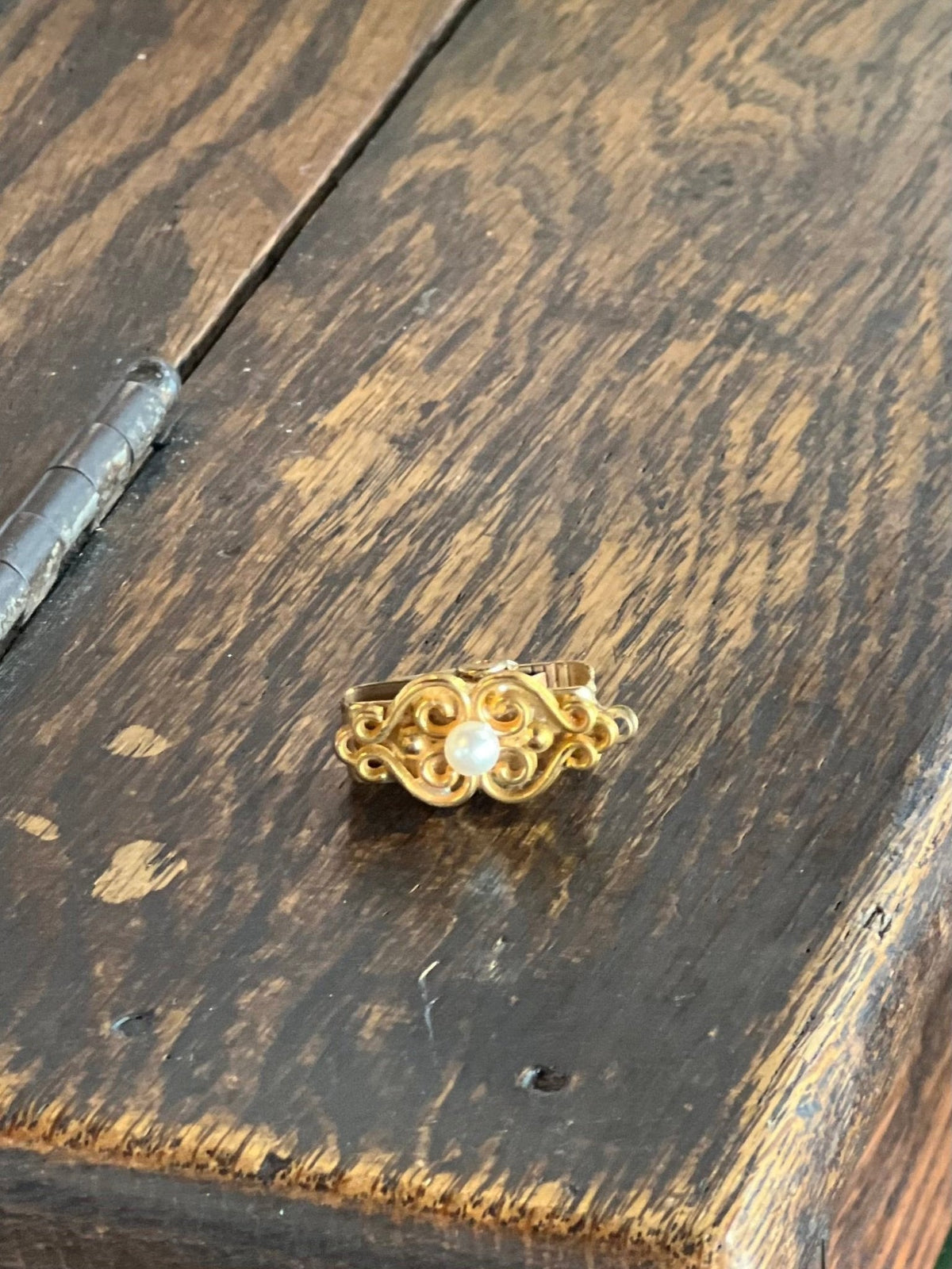 Vintage Tie Clip with Pearl-Like Accent - The Mustard Seed Collection, The Seed
