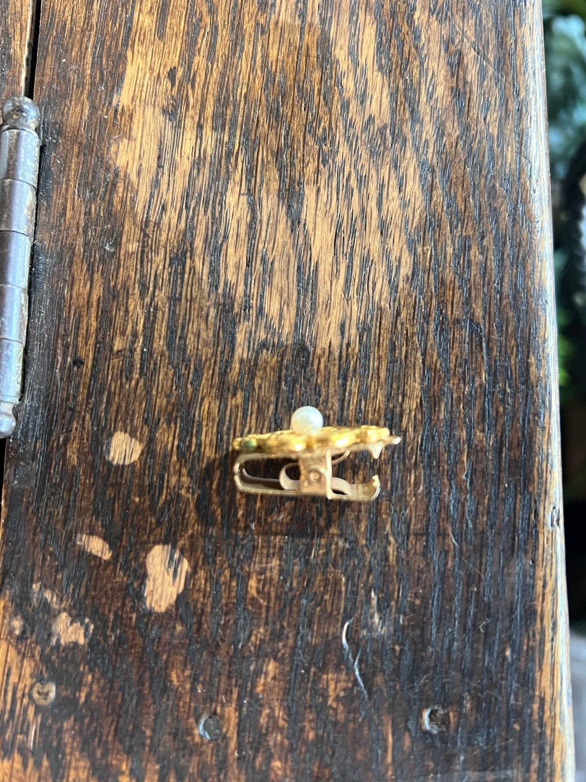 Vintage Tie Clip with Pearl-Like Accent - The Mustard Seed Collection, The Seed