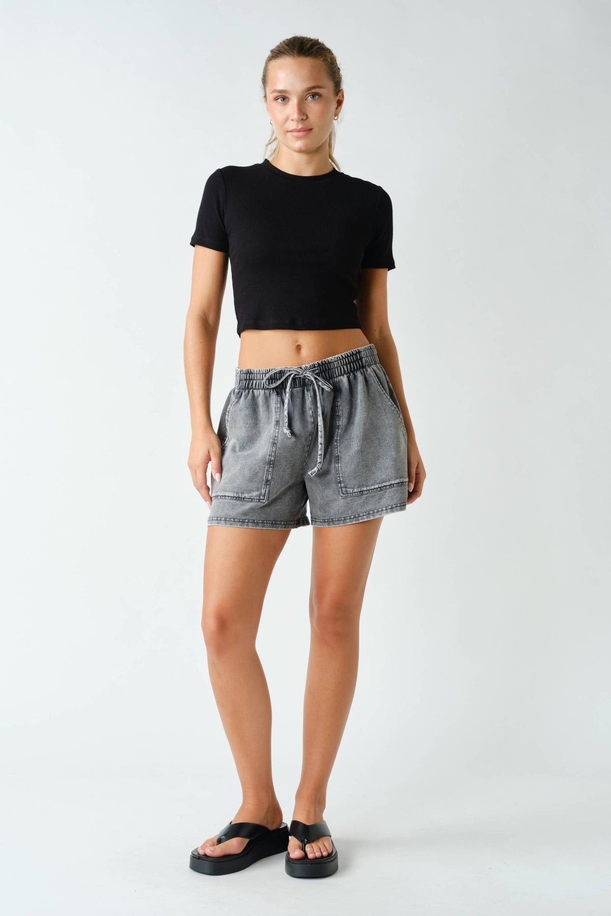 Zion Soft-Wash Stretch-Denim Utility Shorts: DISTRESSED DENIM / S:M:L (2:2:2) Mono B